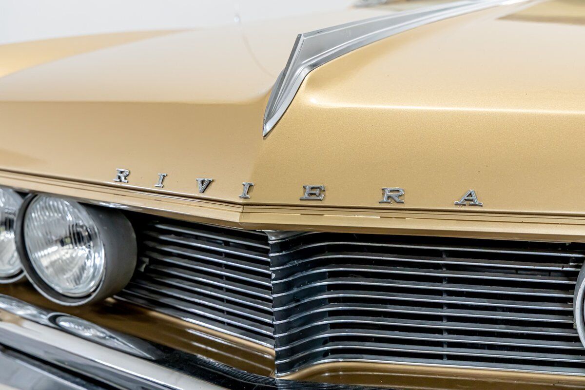 Buick-Riviera-1966-Coupe-36