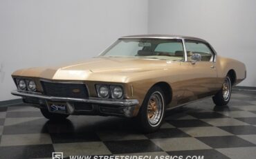 Buick-Riviera-1971-Fastback-5