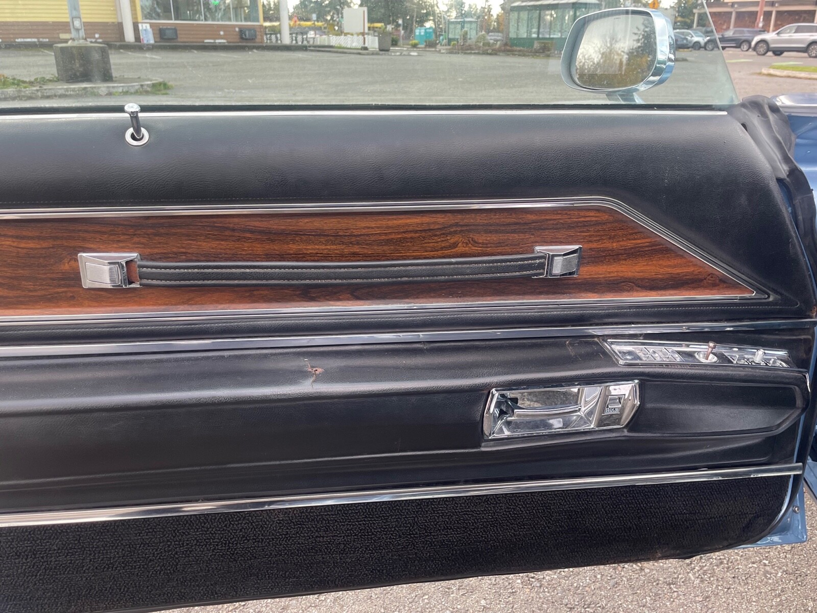 Buick-Riviera-1973-11