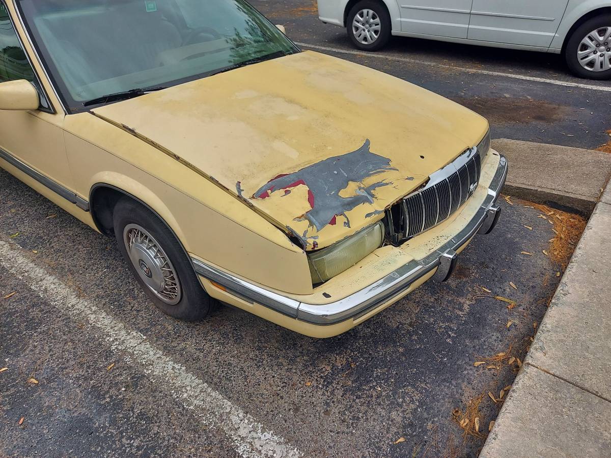 Buick-Riviera-1992-yellow-3