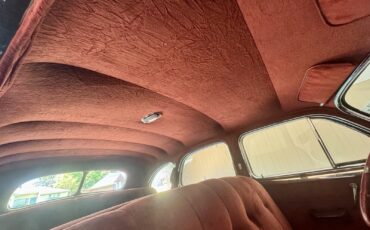 Buick-Roadmaster-1939-Sedan-33