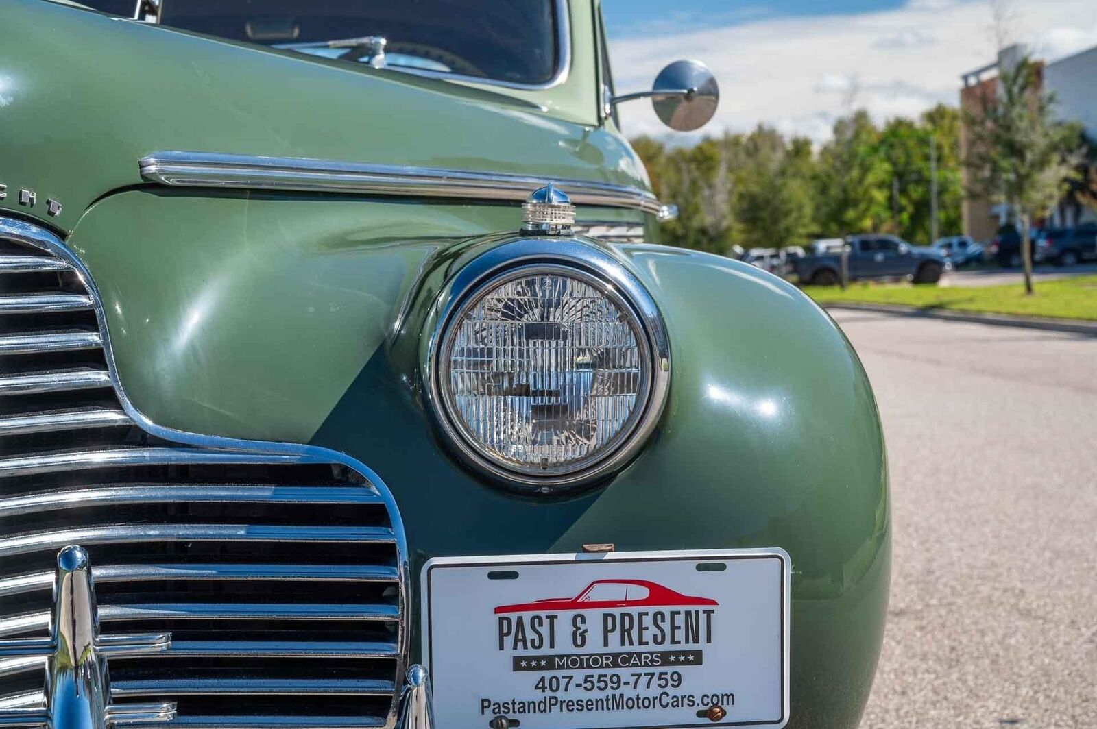 Buick-Roadmaster-1940-4-Door-38