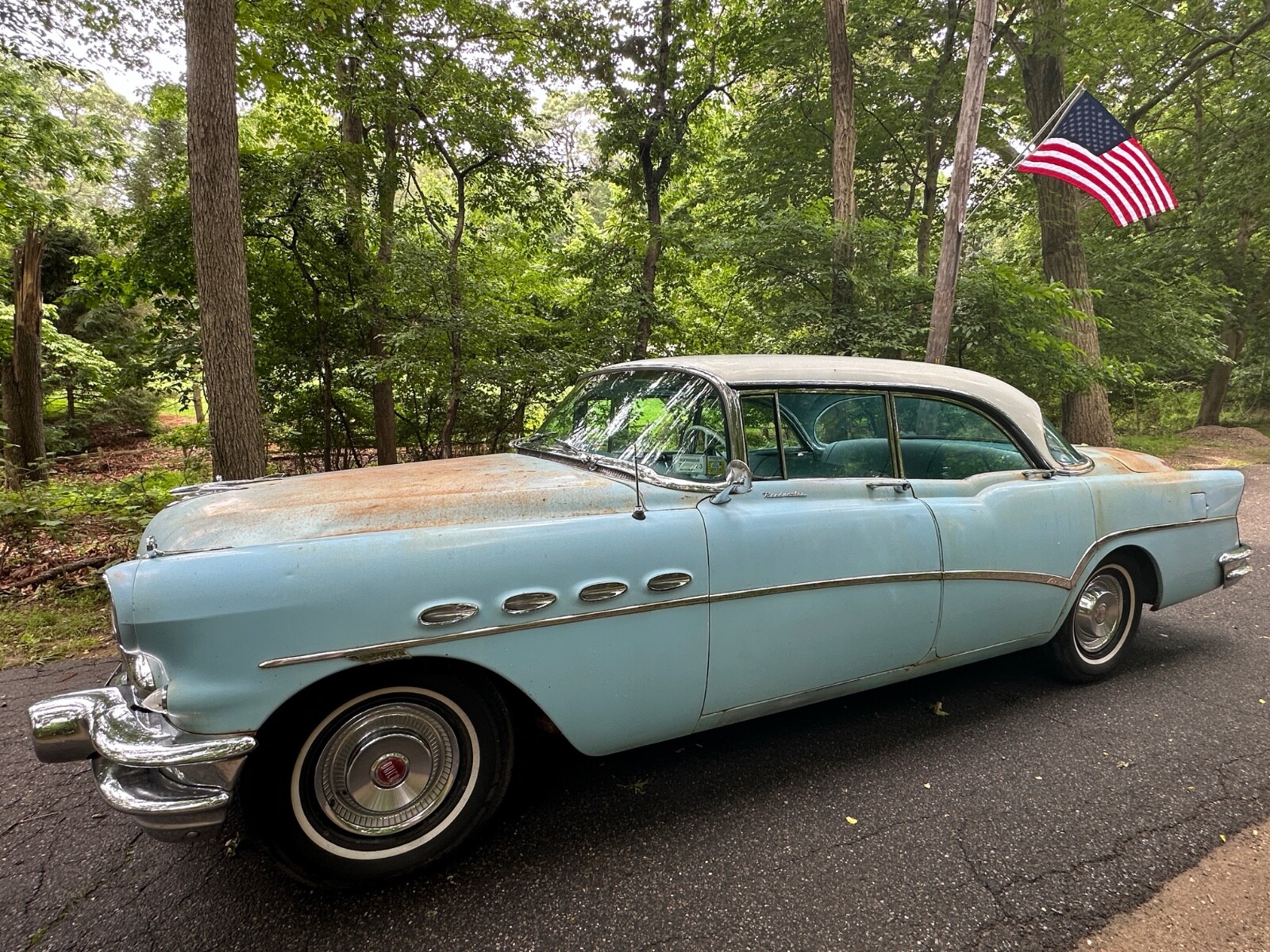 Buick-Roadmaster-1956-Sedan-1