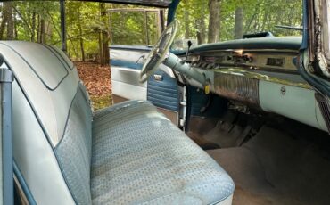 Buick-Roadmaster-1956-Sedan-13