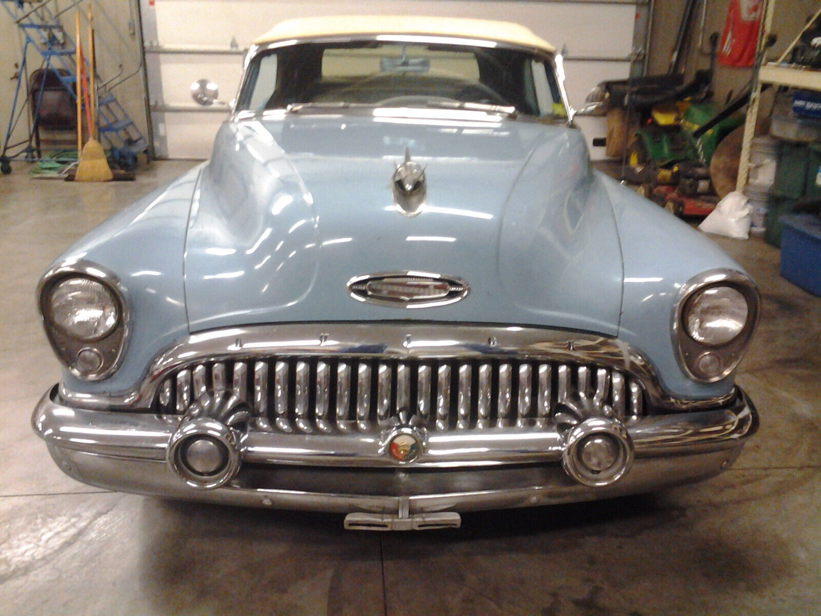 Buick-Skylark-1953-Convertible-4