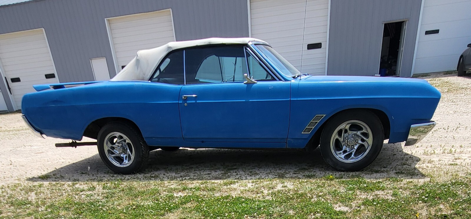Buick-Skylark-1967-Convertible-1