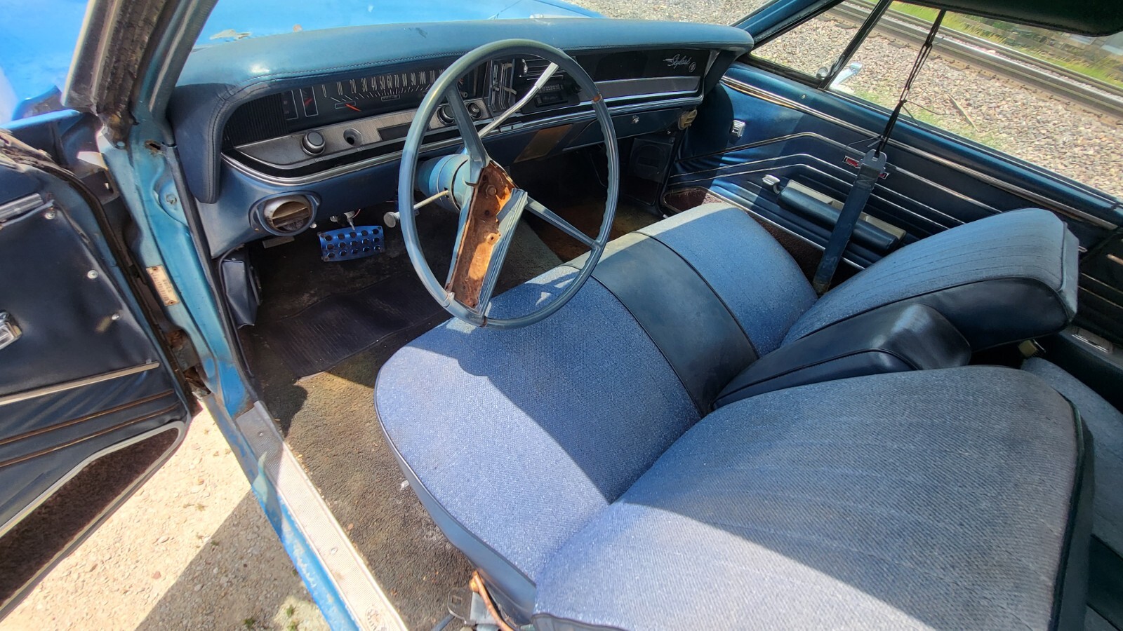 Buick-Skylark-1967-Convertible-13