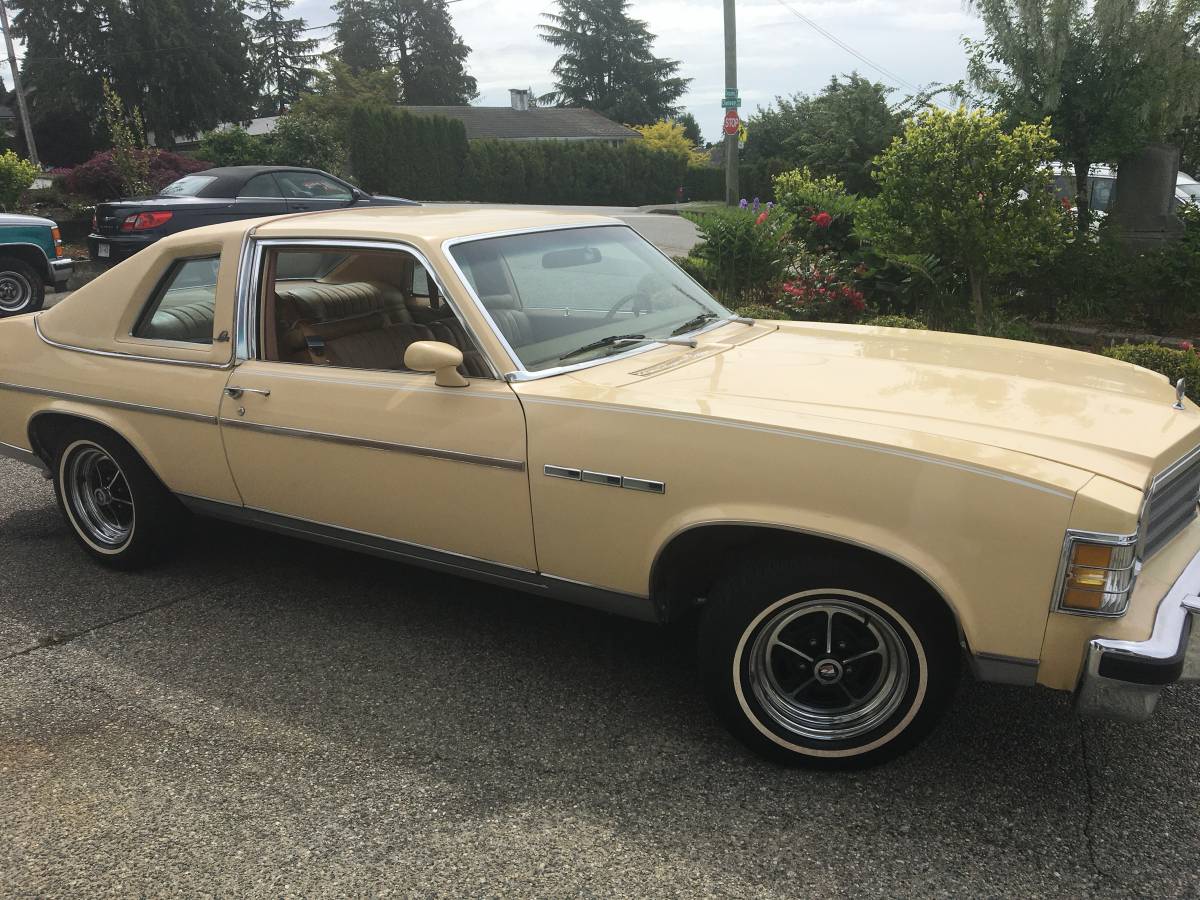 Buick-Skylark-1978-yellow-3