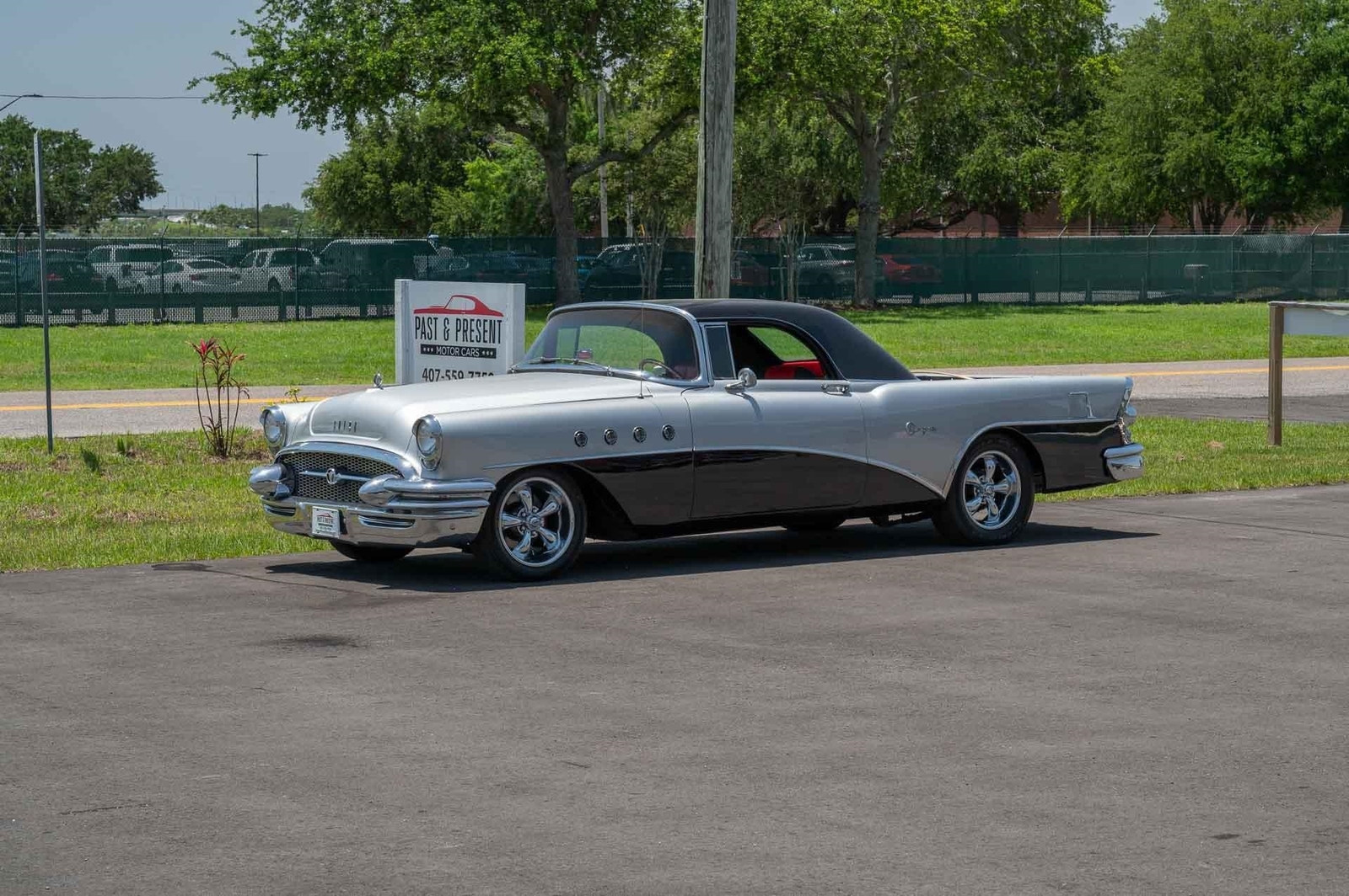 Buick-Super-1955-2-Door-14