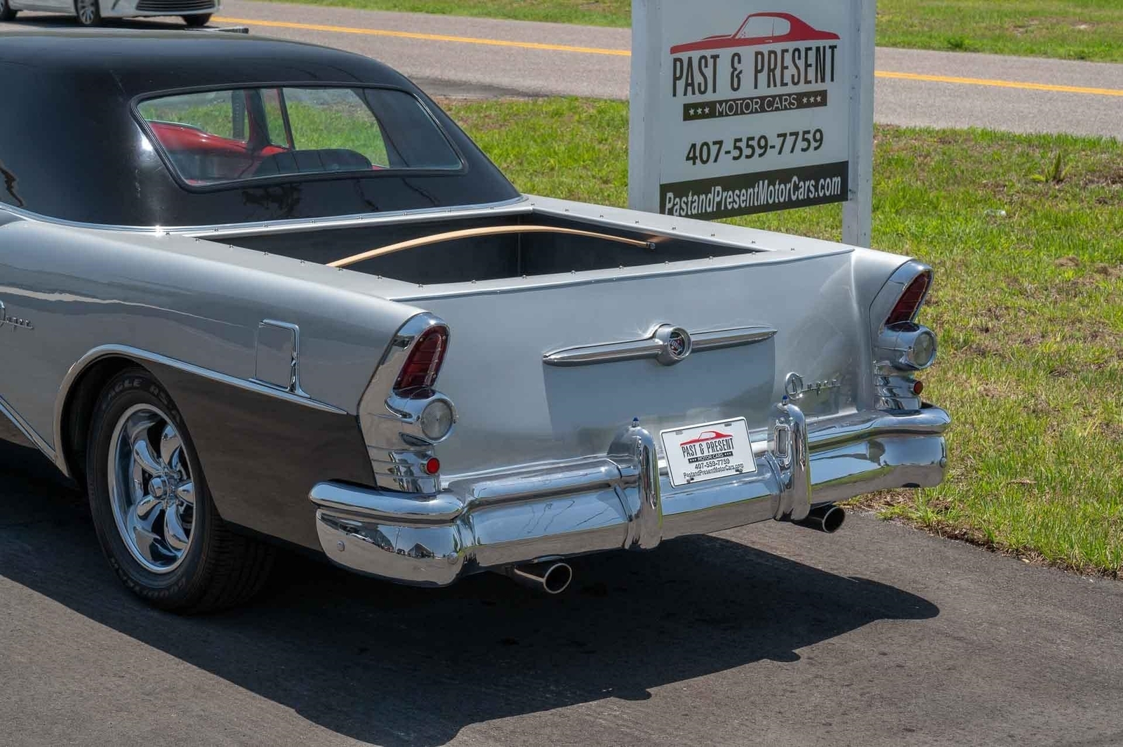 Buick-Super-1955-2-Door-16