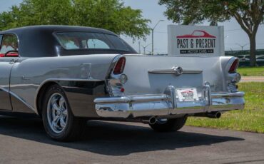 Buick-Super-1955-2-Door-17