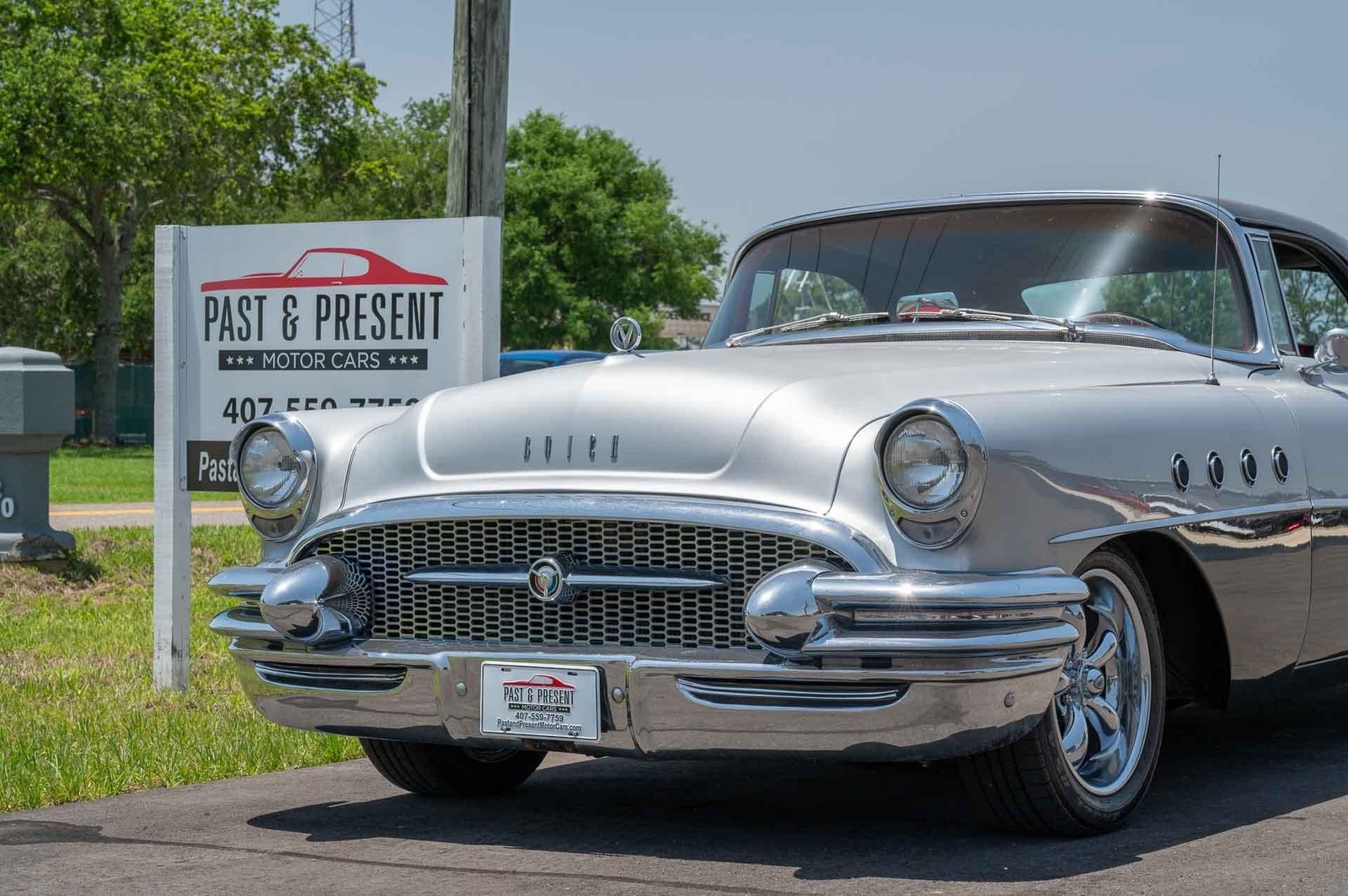 Buick-Super-1955-2-Door-22