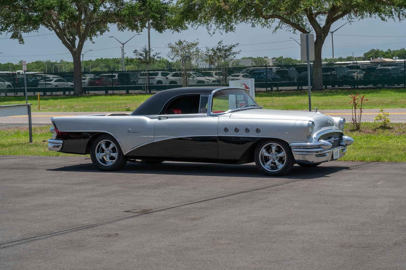 Buick-Super-1955-2-Door-26