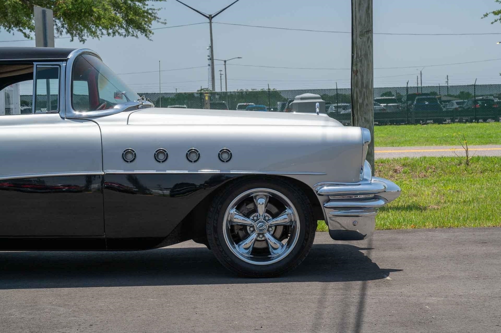 Buick-Super-1955-2-Door-29