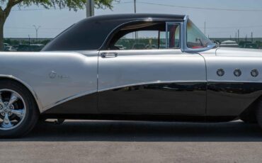 Buick-Super-1955-2-Door-30