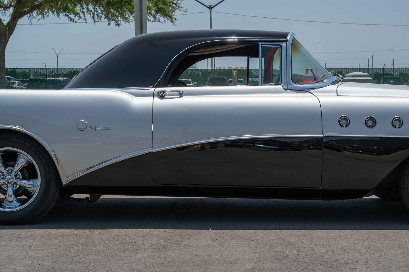 Buick-Super-1955-2-Door-30