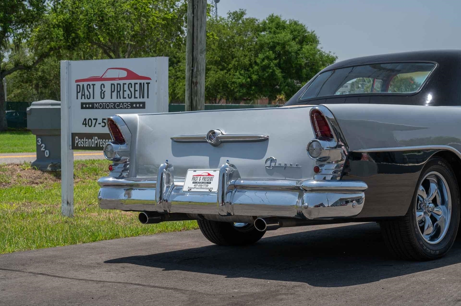 Buick-Super-1955-2-Door-33