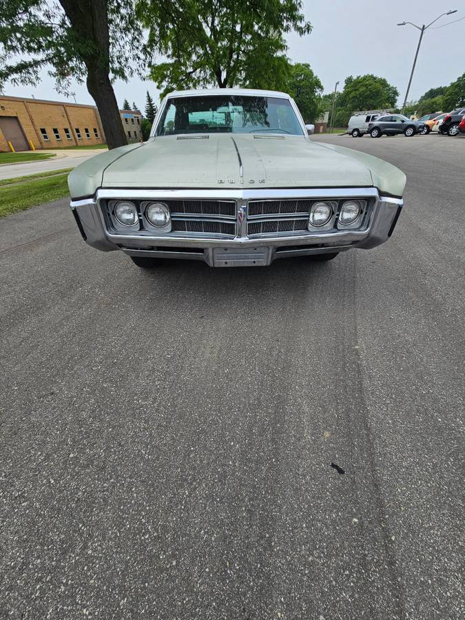 Buick-Wildcat-1969-green-4