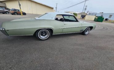 Buick-Wildcat-1969-green-6