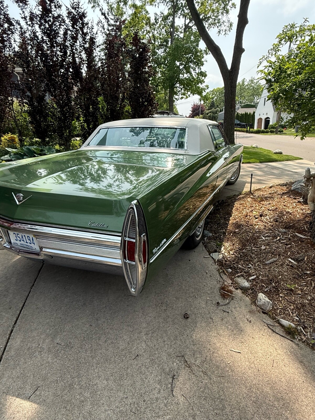 Cadillac-62-Coupe-1968-Coupe-4
