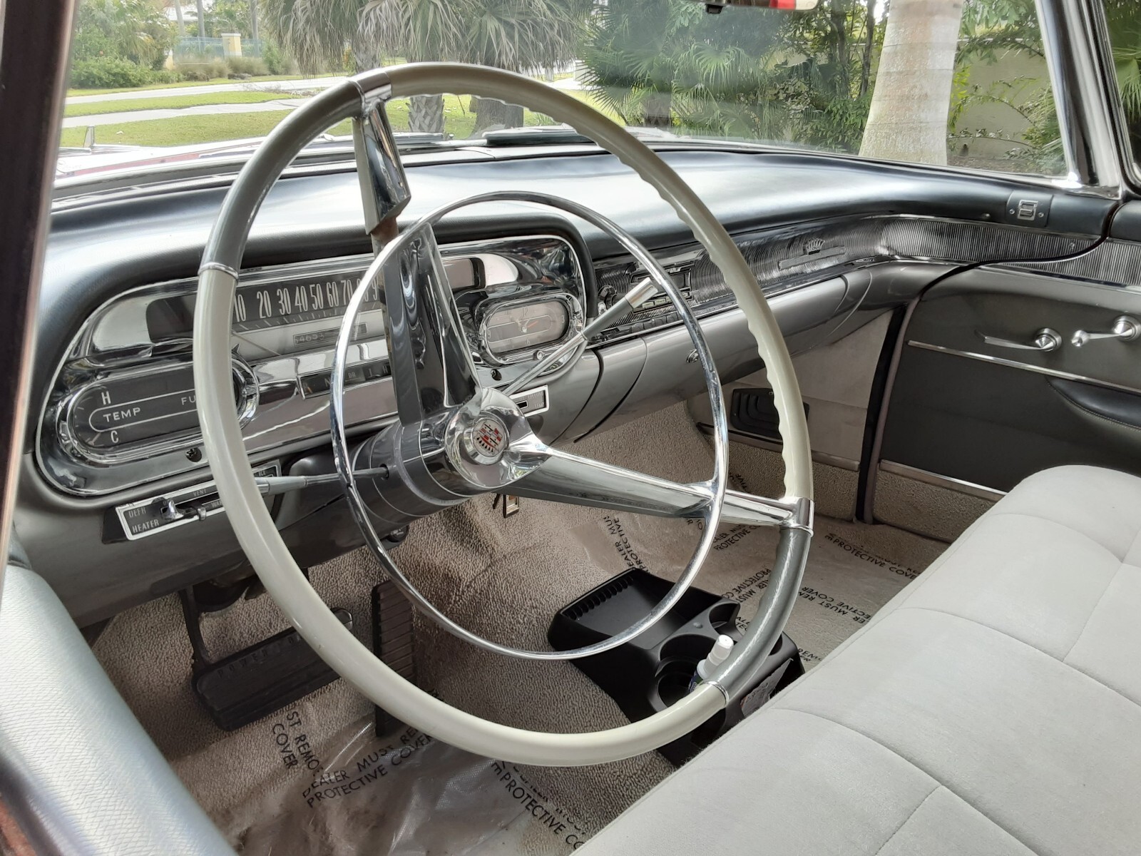 Cadillac-62-Sedan-1958-Sedan-18
