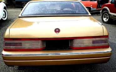 Cadillac-Allante-1987-Two-Tops-Hard-And-Soft-13