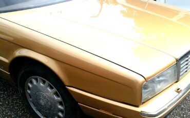 Cadillac-Allante-1987-Two-Tops-Hard-And-Soft-14