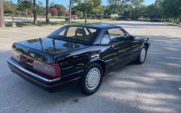 Cadillac-Allante-1990-Convertible-16