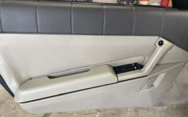 Cadillac-Allante-1990-Convertible-2