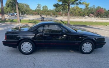 Cadillac-Allante-1990-Convertible-20