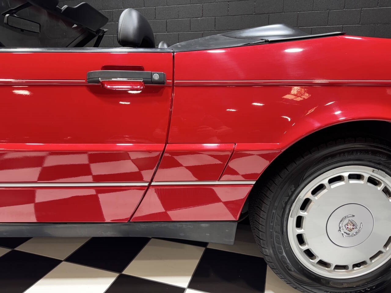 Cadillac-Allante-1990-Convertible-21