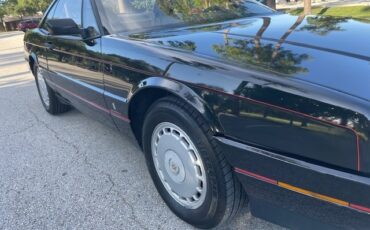 Cadillac-Allante-1990-Convertible-29