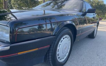 Cadillac-Allante-1990-Convertible-30