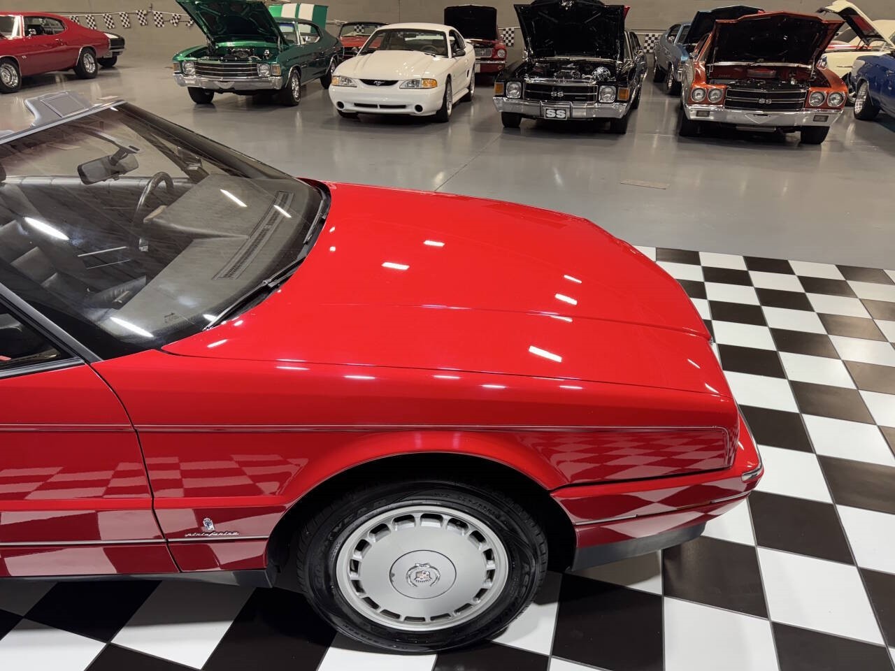 Cadillac-Allante-1990-Convertible-30