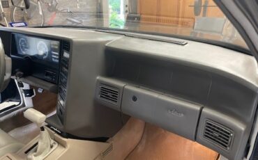 Cadillac-Allante-1990-Convertible-8