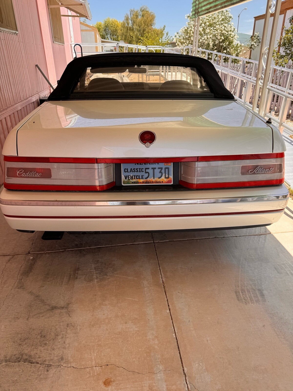 Cadillac-Allante-1991