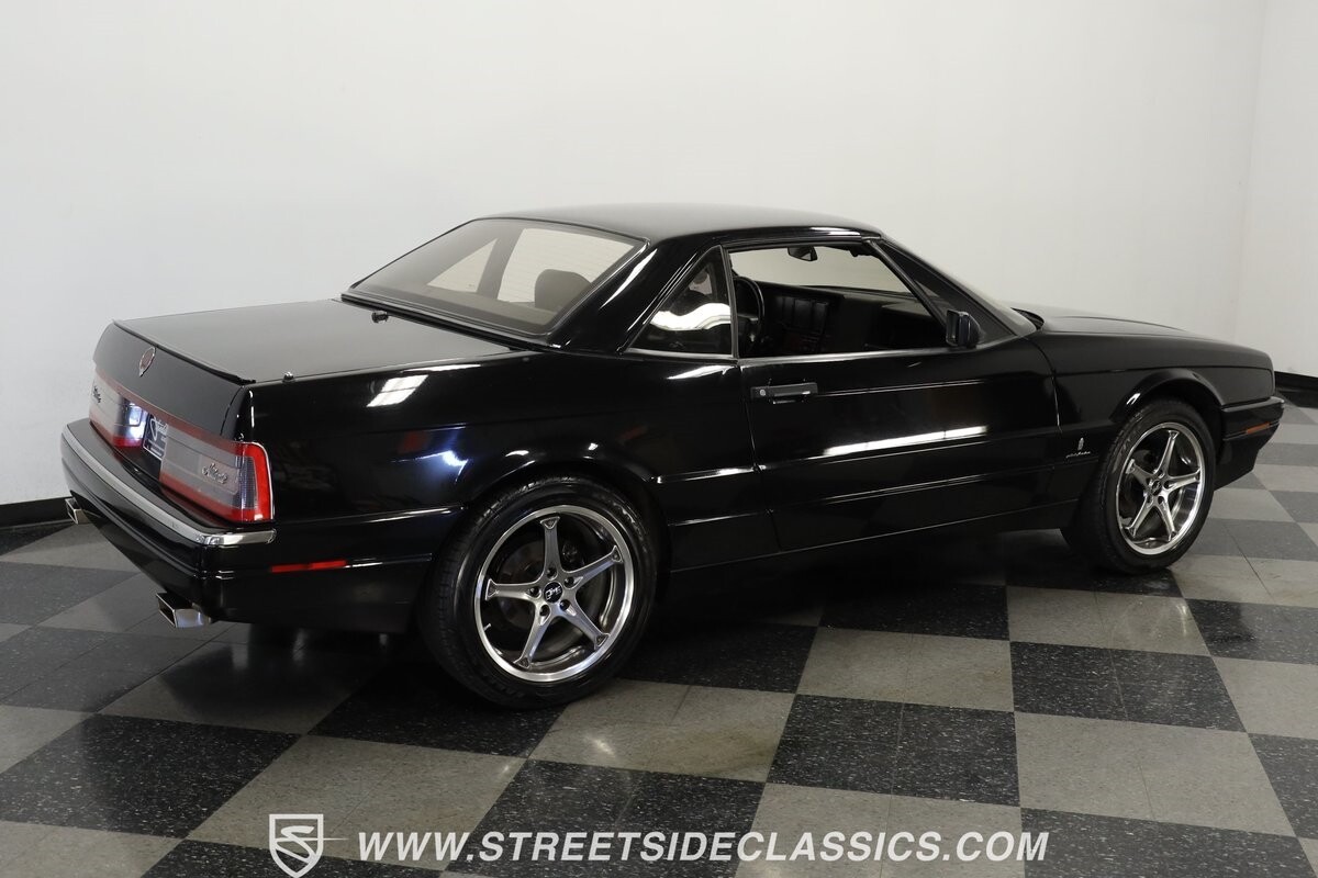 Cadillac-Allante-1991-Convertible-11