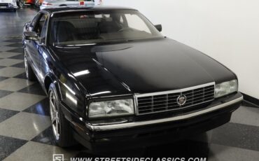 Cadillac-Allante-1991-Convertible-14