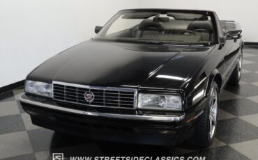 Cadillac-Allante-1991-Convertible-16