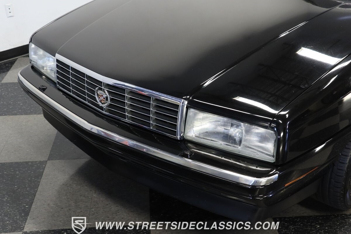 Cadillac-Allante-1991-Convertible-18