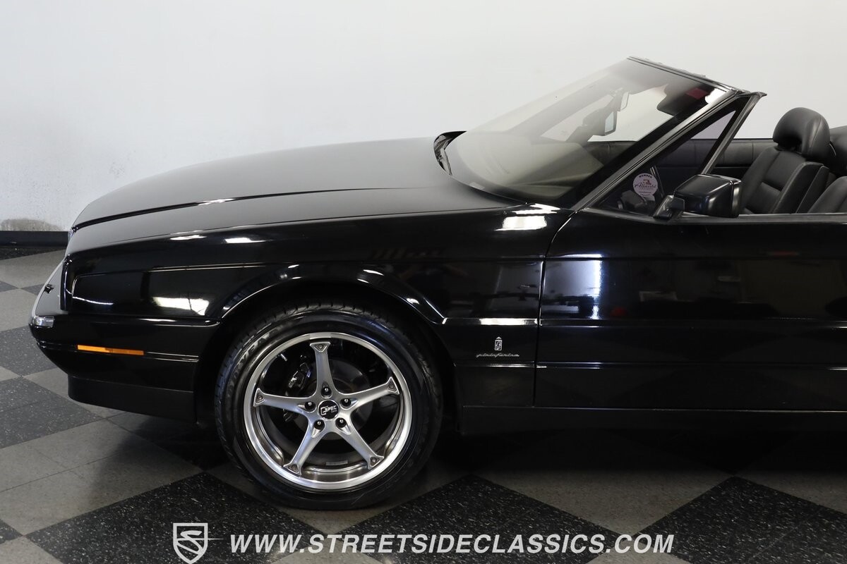 Cadillac-Allante-1991-Convertible-22