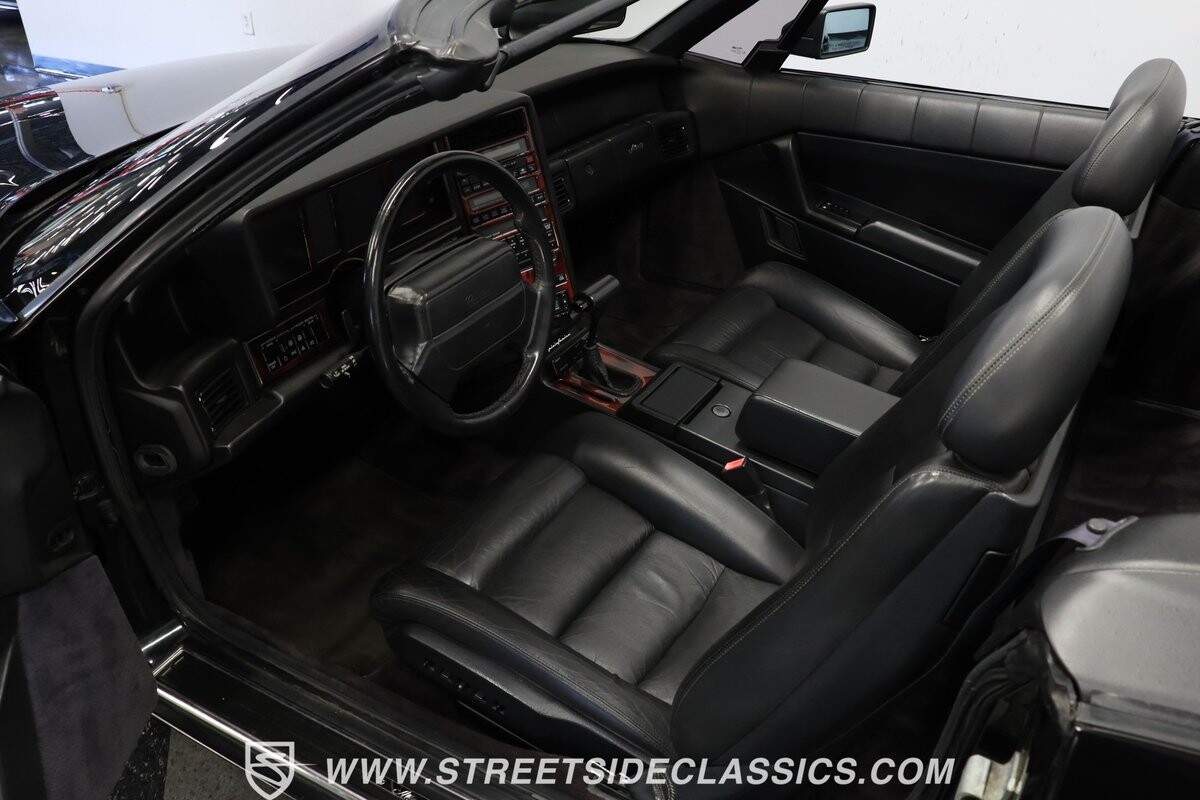 Cadillac-Allante-1991-Convertible-4