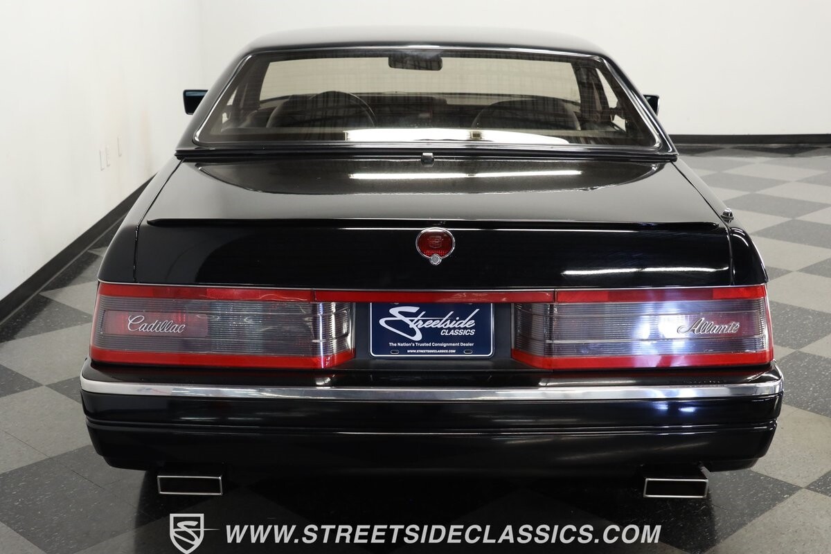 Cadillac-Allante-1991-Convertible-8