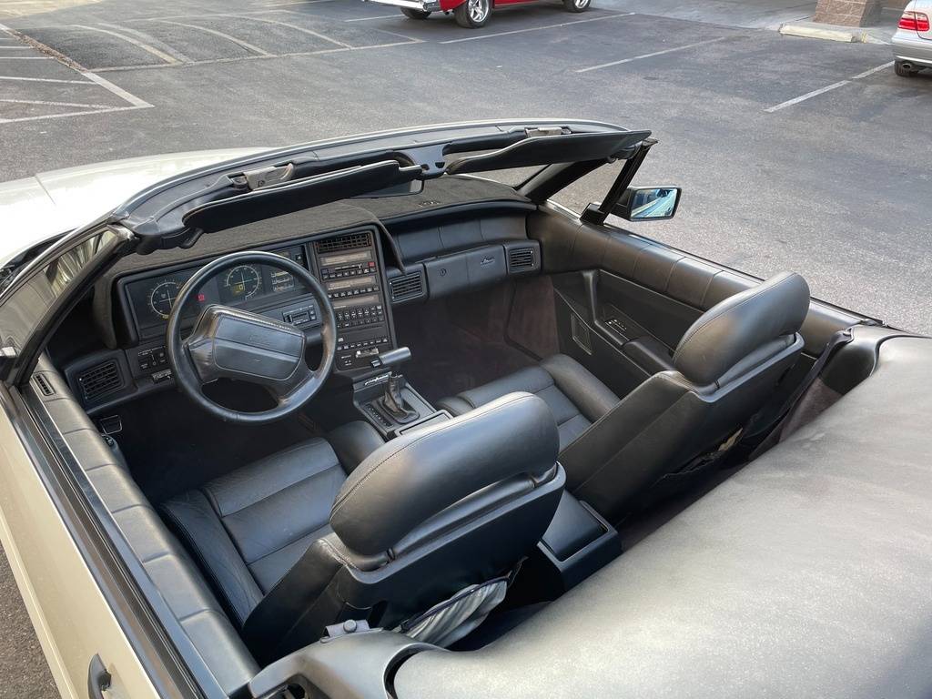 Cadillac-Allante-1991-white-13