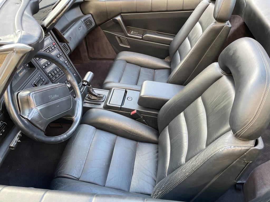 Cadillac-Allante-1991-white-19