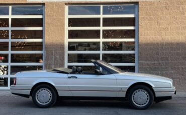 Cadillac-Allante-1991-white-2