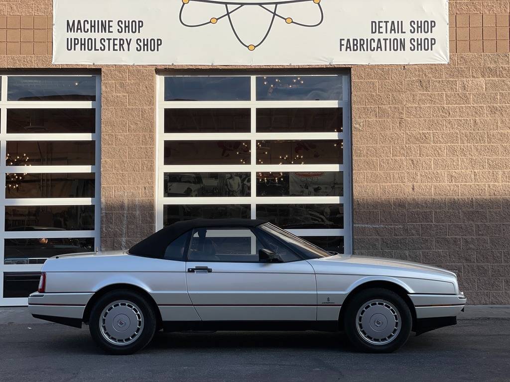 Cadillac-Allante-1991-white-3