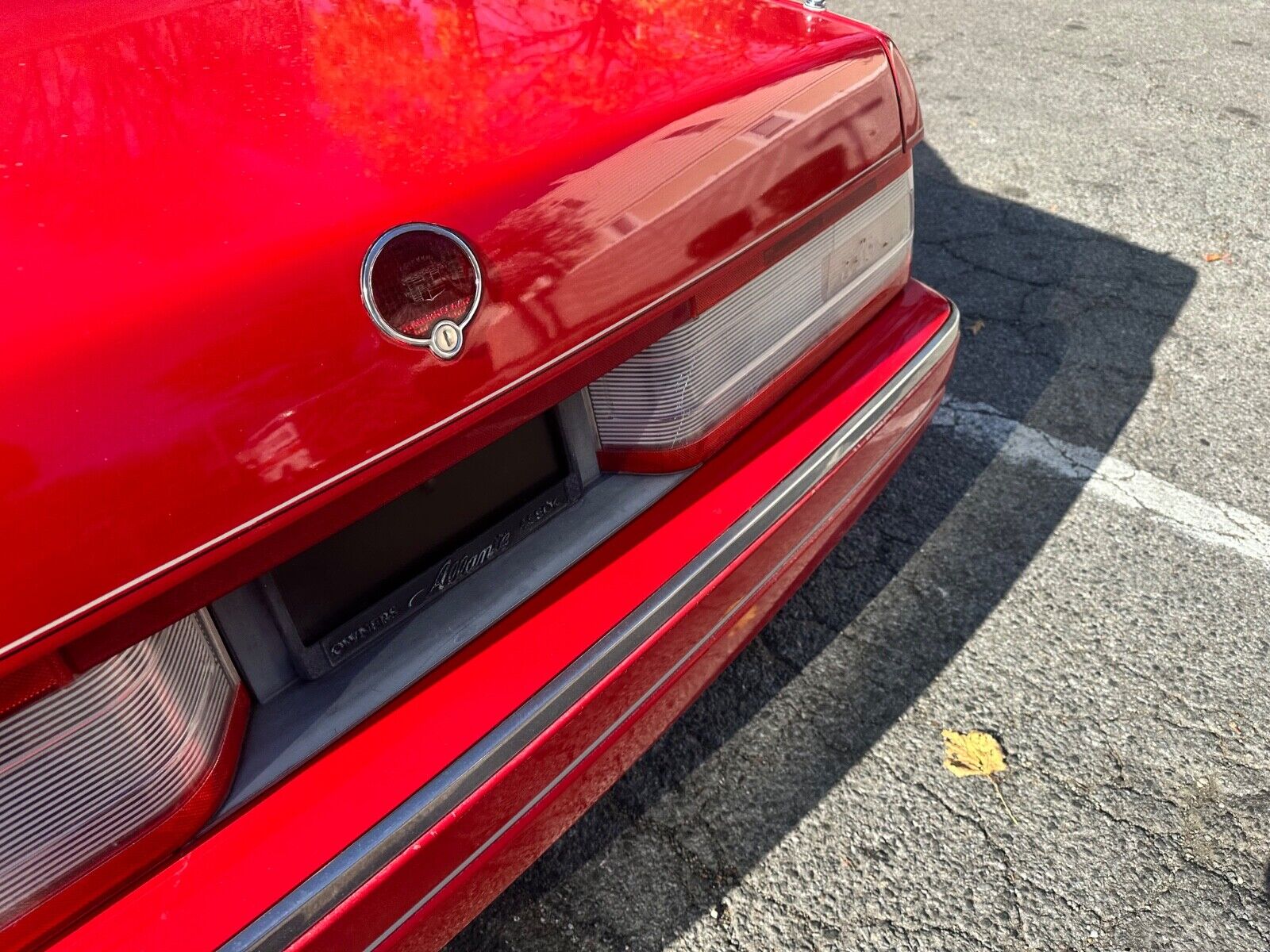 Cadillac-Allante-1992-Convertible-14