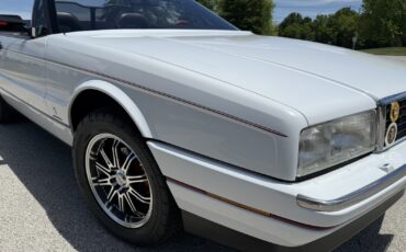 Cadillac-Allante-1992-Convertible-15