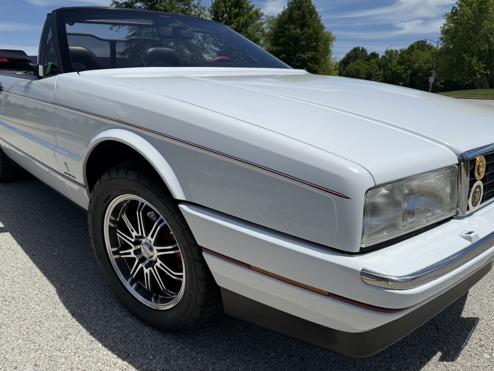Cadillac-Allante-1992-Convertible-15
